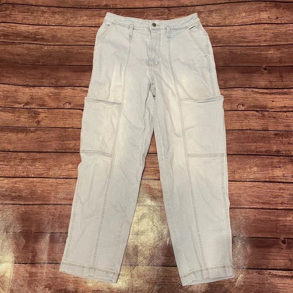 Women’s Universal Thread Cargo Jeans Size 6 Cropped